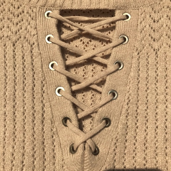 Express Sweater - Picture 7 of 8